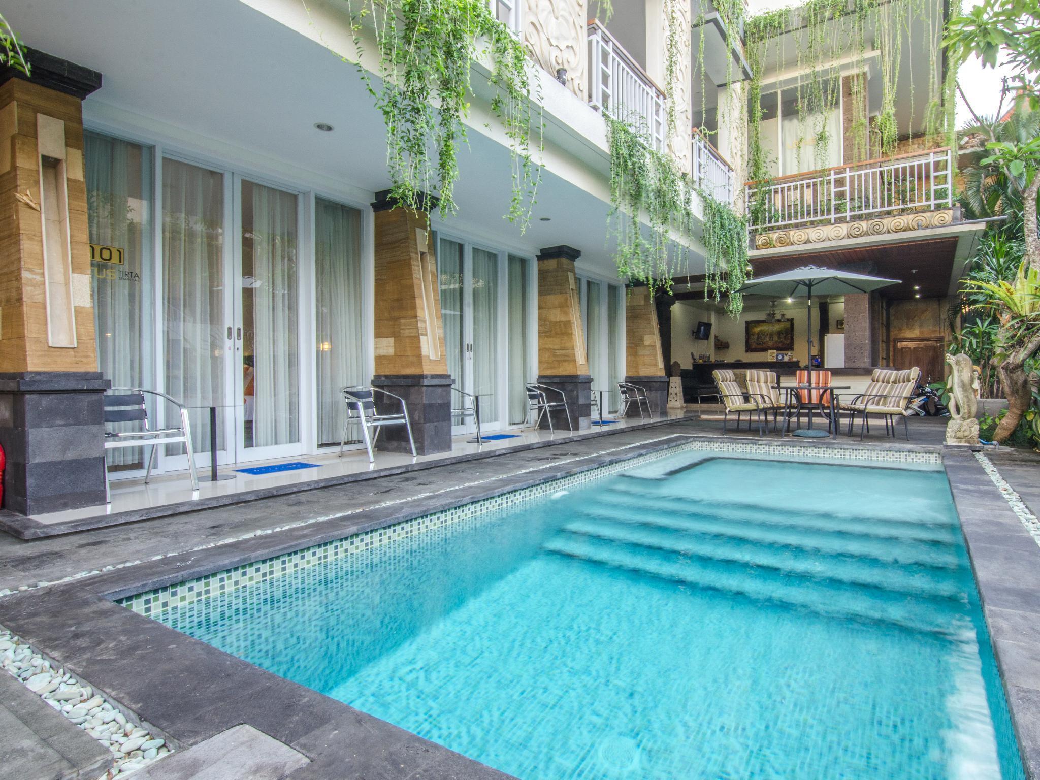 Lotus Tirta Seminyak Hotel Екстериор снимка