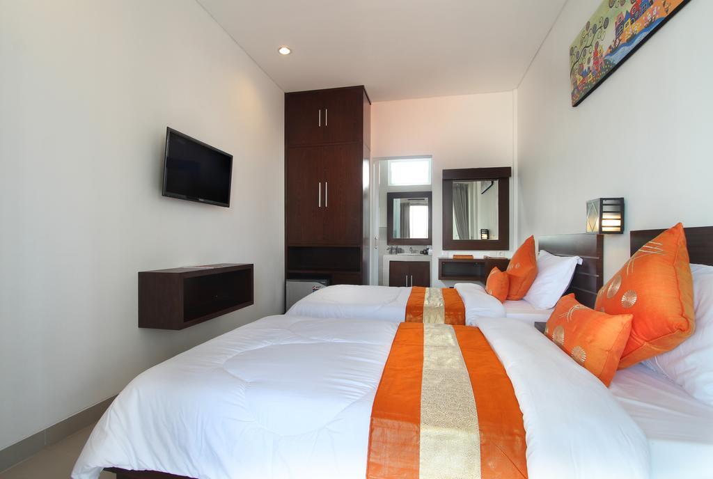 Lotus Tirta Seminyak Hotel Екстериор снимка