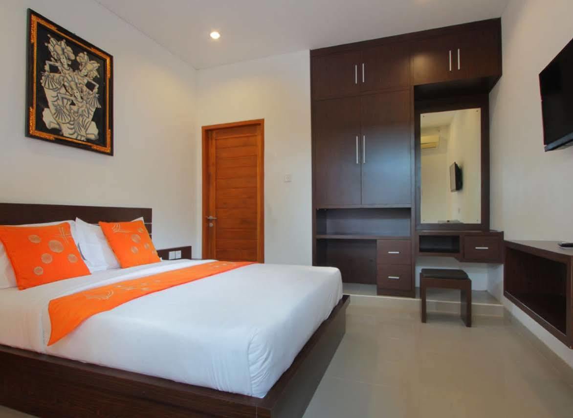 Lotus Tirta Seminyak Hotel Екстериор снимка